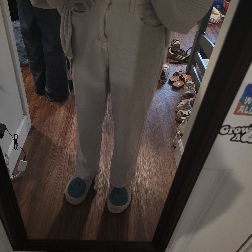 Small white shein jeans